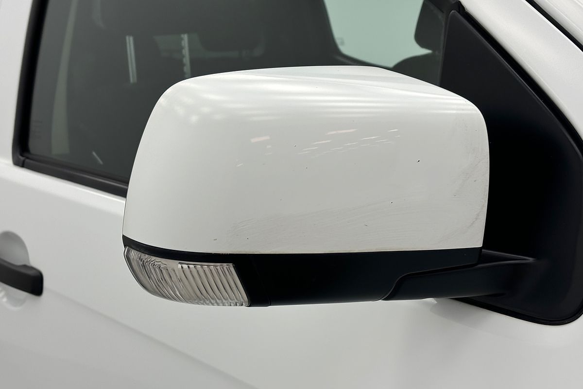 2019 Isuzu D-MAX SX High Ride Rear Wheel Drive