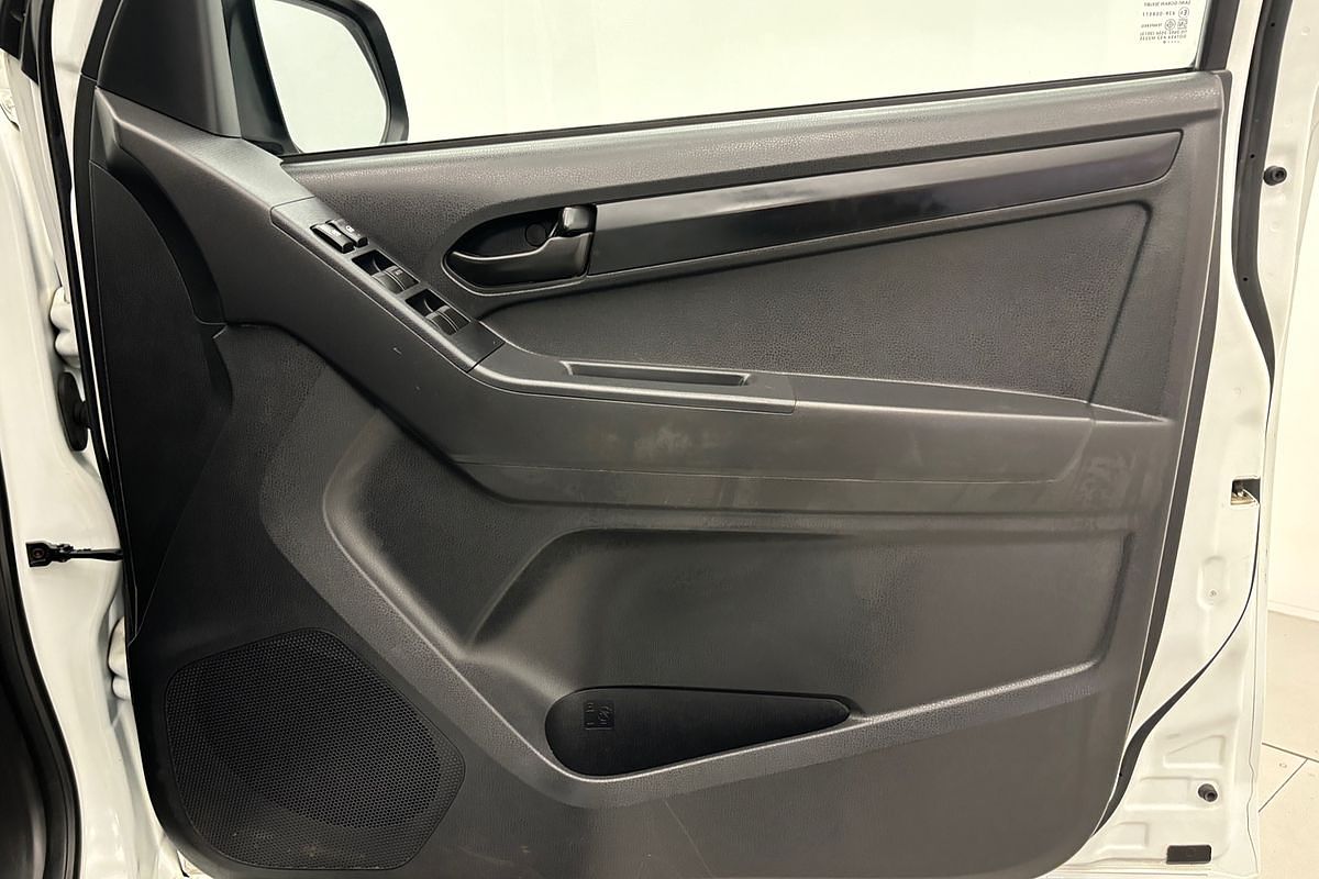 2019 Isuzu D-MAX SX High Ride Rear Wheel Drive