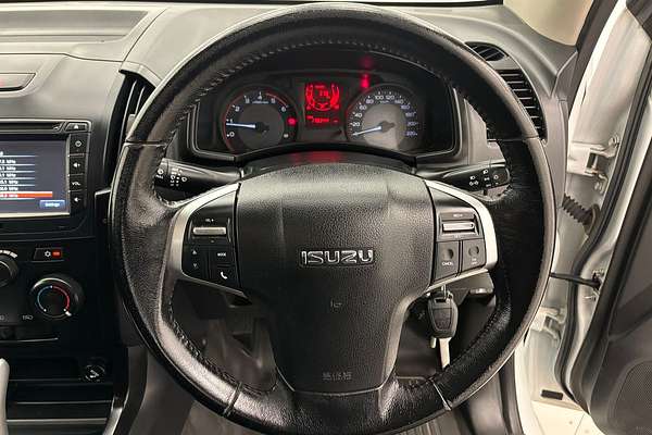2019 Isuzu D-MAX SX High Ride Rear Wheel Drive