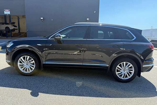 2021 Volkswagen Touareg 170TDI CR