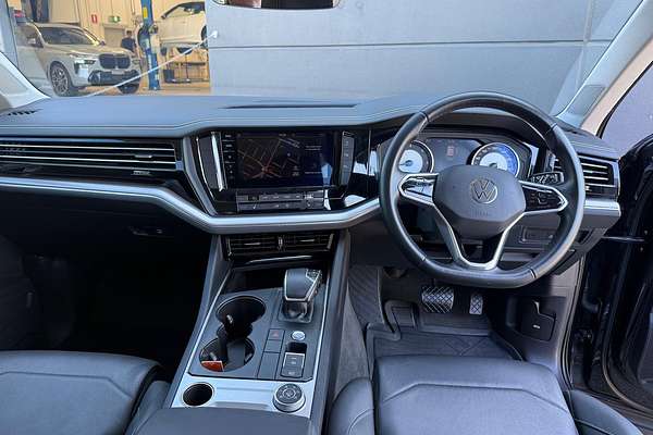 2021 Volkswagen Touareg 170TDI CR