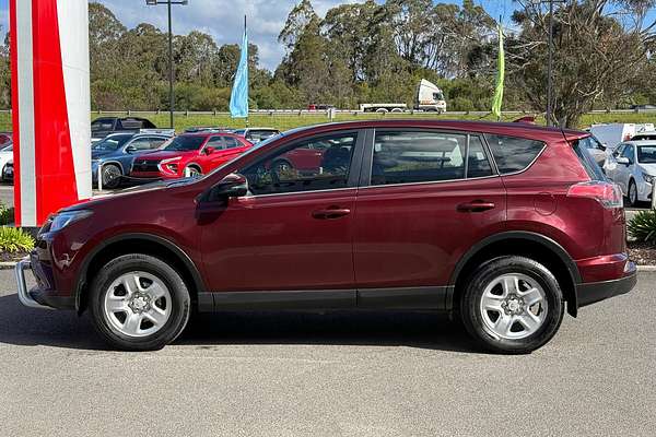 2016 Toyota RAV4 GX ZSA42R