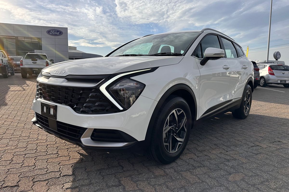 2023 Kia Sportage S NQ5