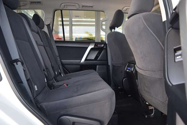 2017 Toyota Landcruiser Prado GXL GDJ150R