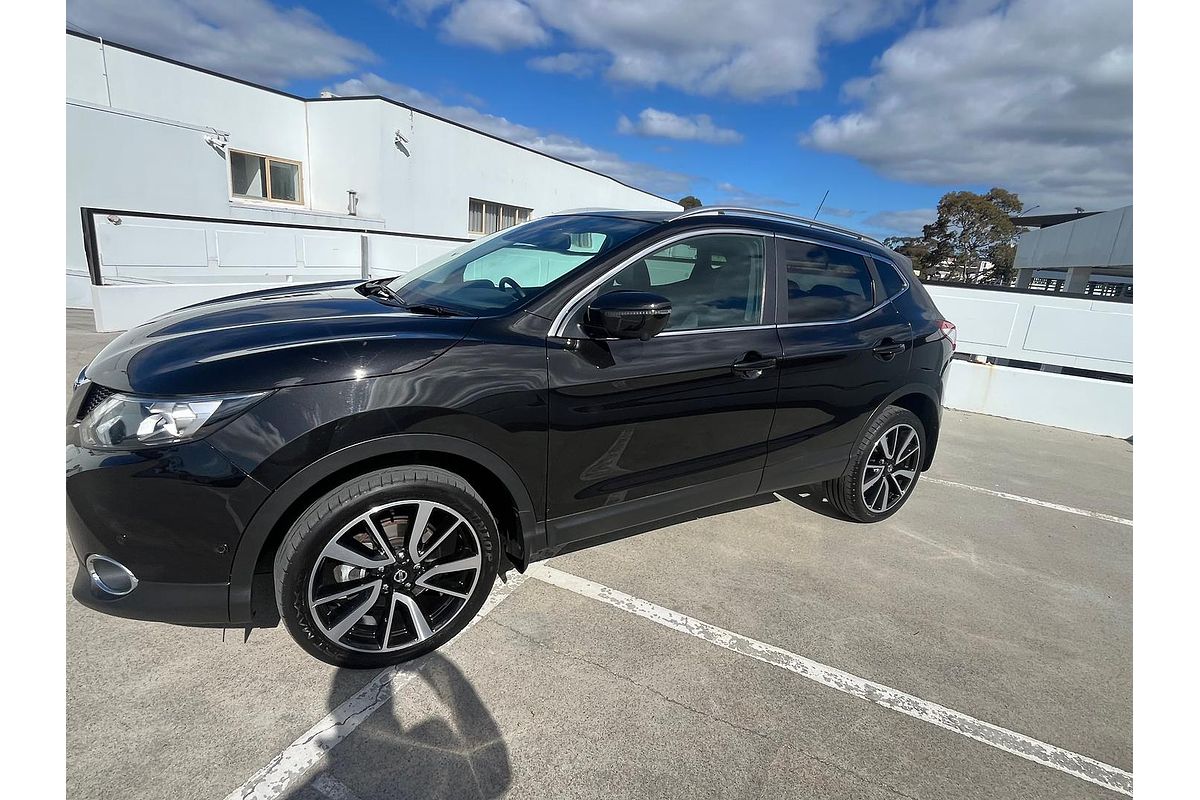 2015 Nissan QASHQAI Ti J11