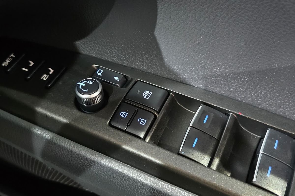 2021 Toyota Camry SL AXVH70R