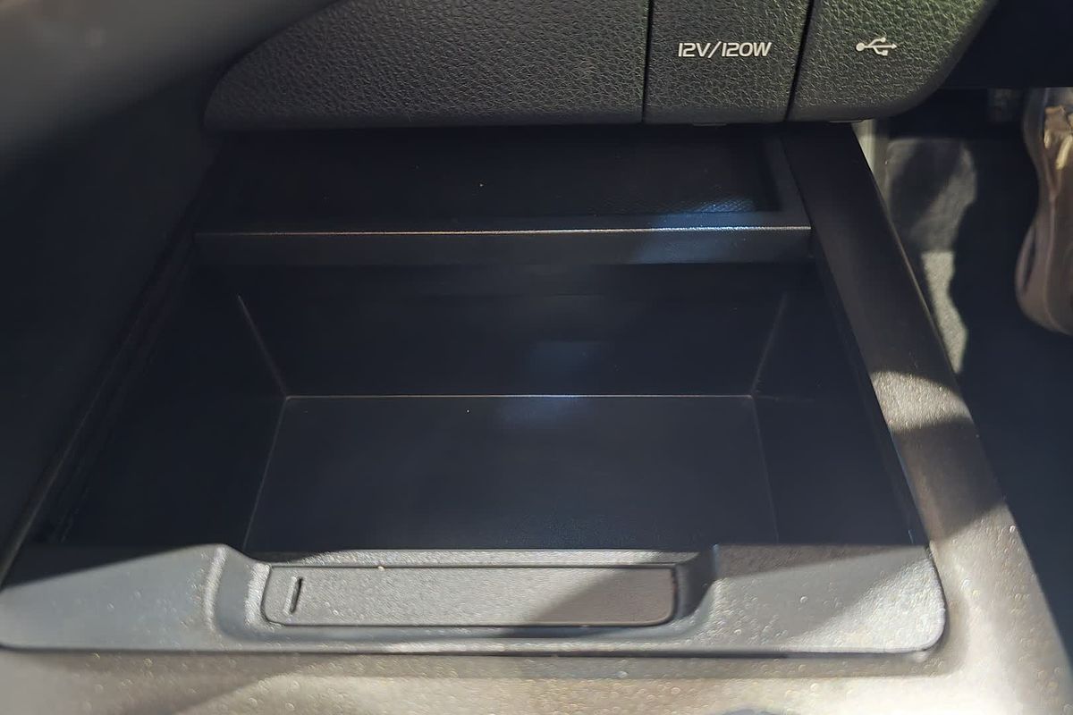 2021 Toyota Camry SL AXVH70R