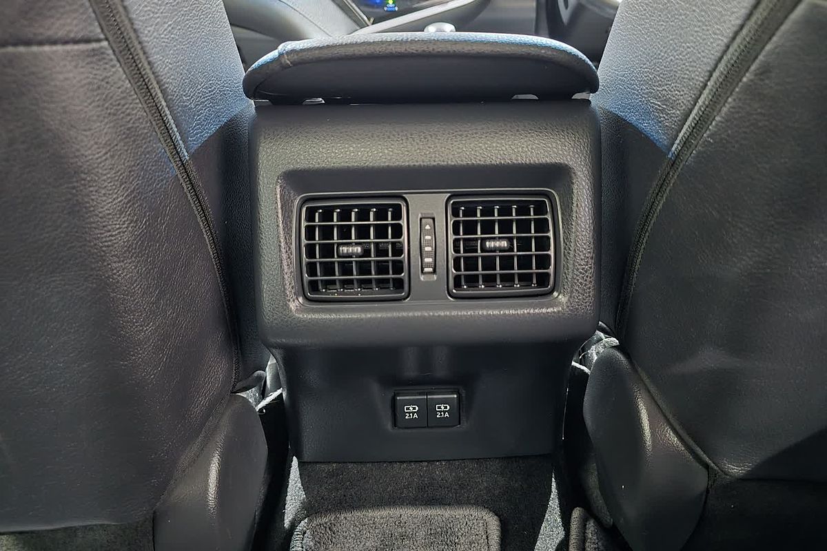 2021 Toyota Camry SL AXVH70R