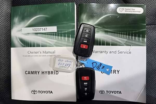 2021 Toyota Camry SL AXVH70R