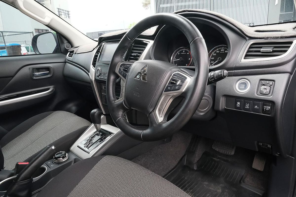 2022 Mitsubishi Triton GLS MR 4X4