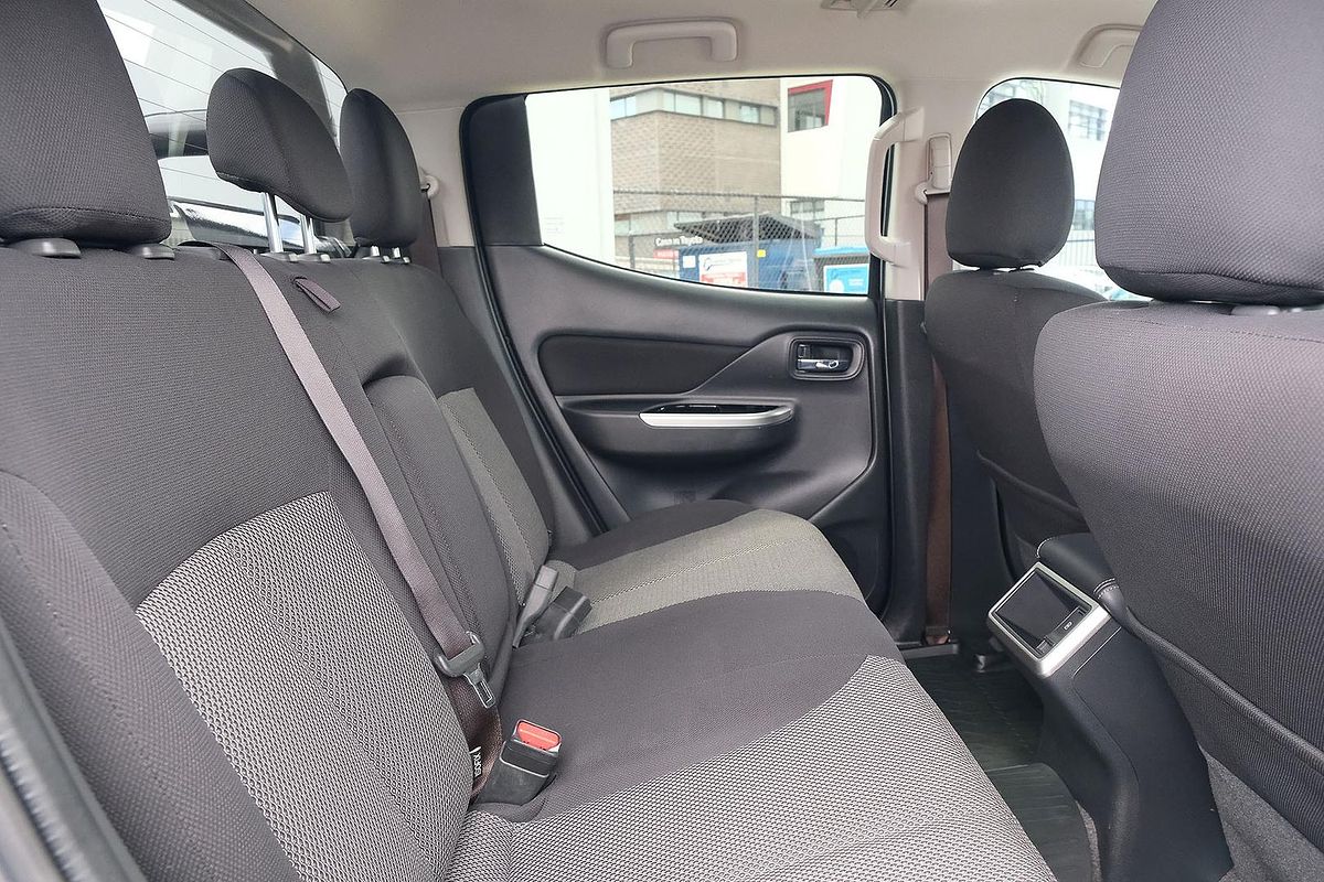 2022 Mitsubishi Triton GLS MR 4X4