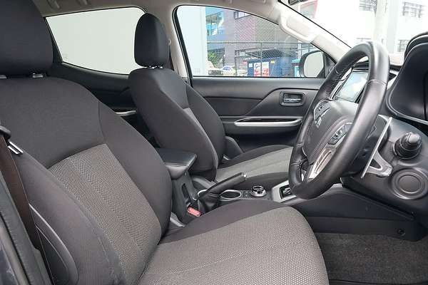 2022 Mitsubishi Triton GLS MR 4X4