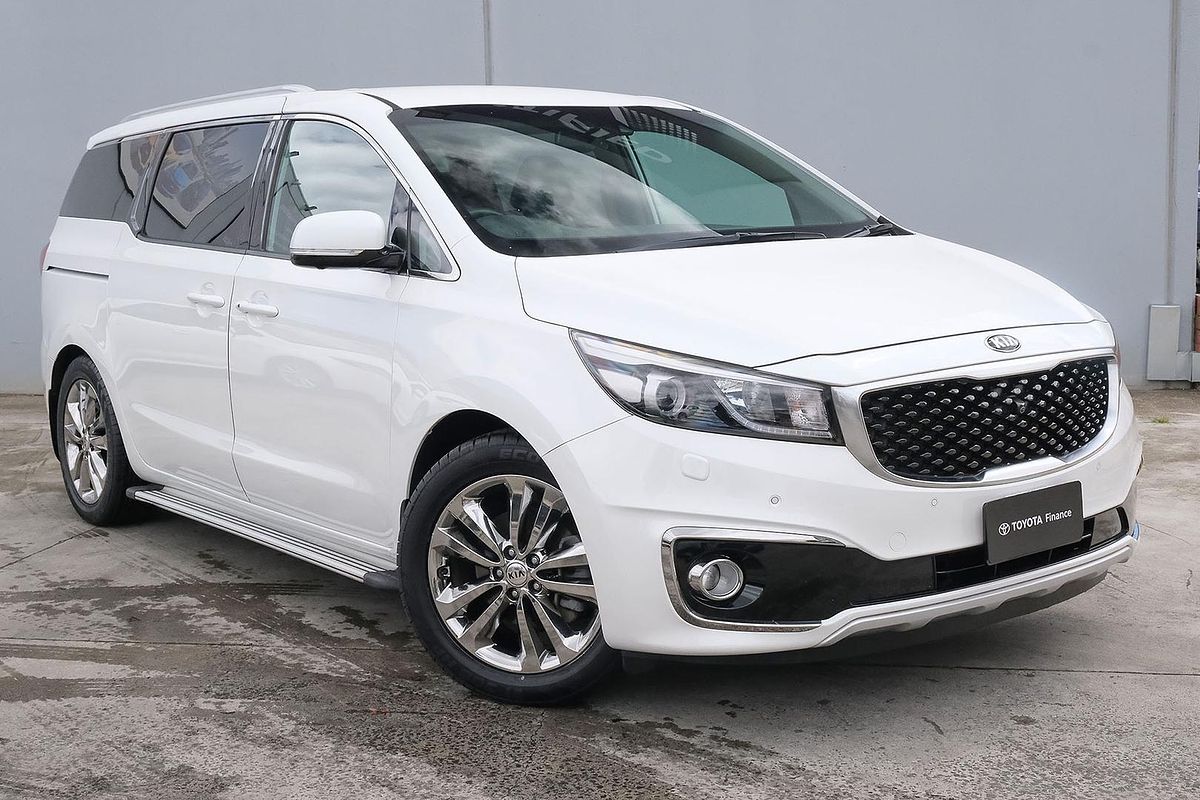 2017 Kia Carnival Platinum YP