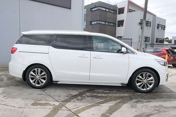 2017 Kia Carnival Platinum YP