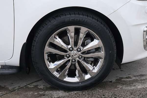 2017 Kia Carnival Platinum YP