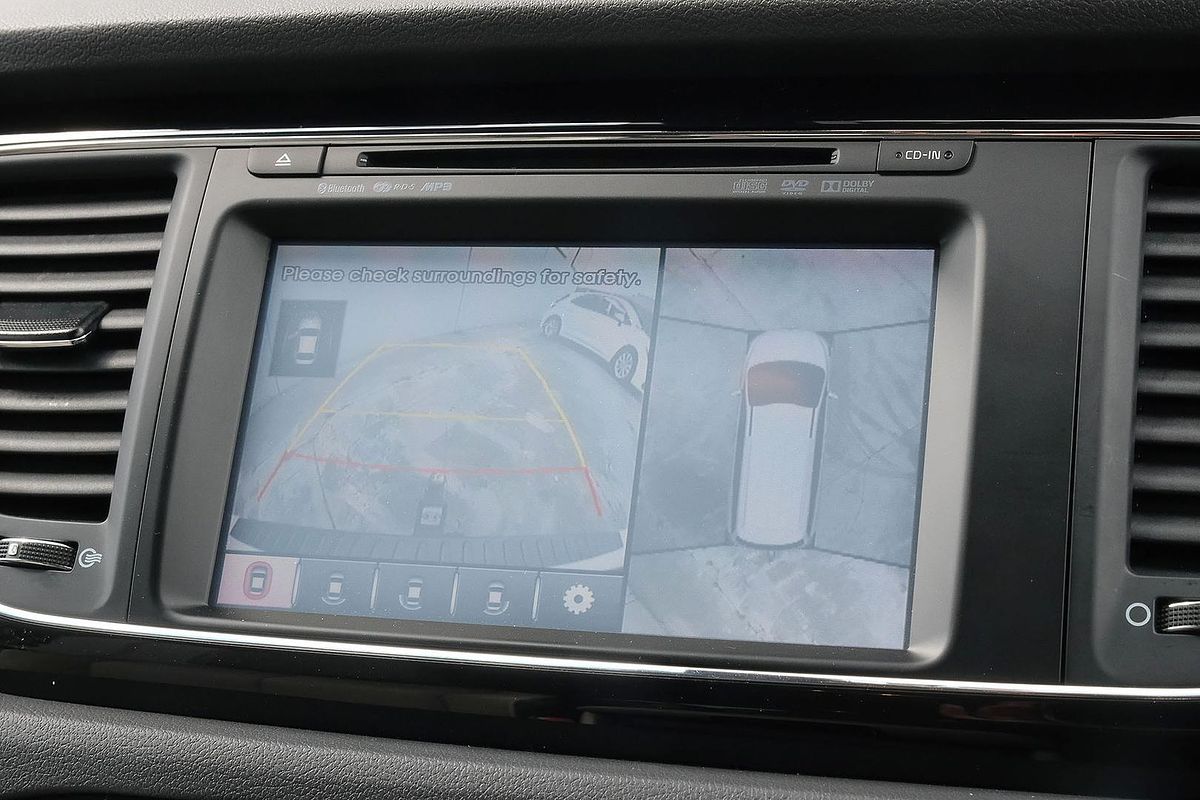 2017 Kia Carnival Platinum YP