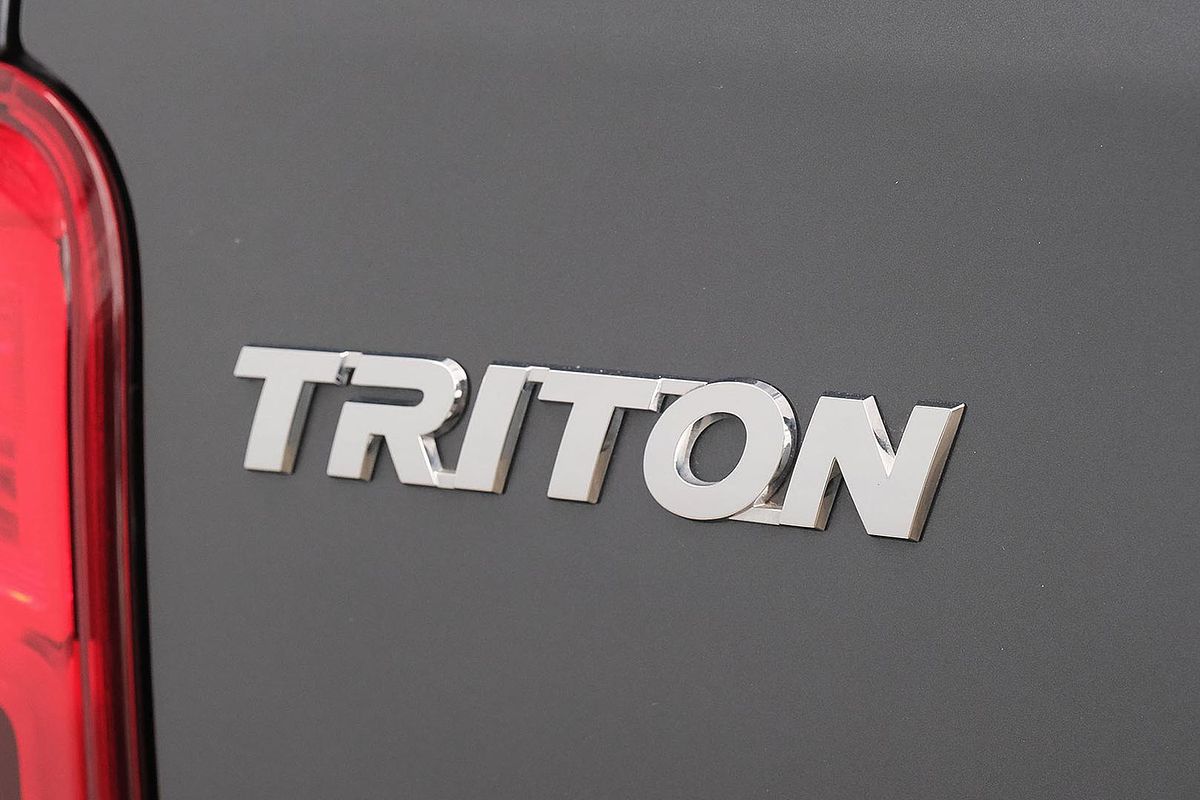 2022 Mitsubishi Triton GLS MR 4X4