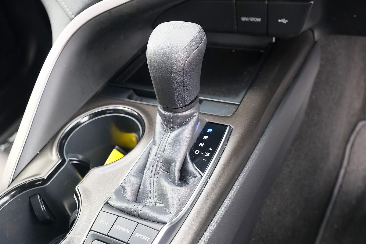 2023 Toyota Camry Ascent AXVH70R