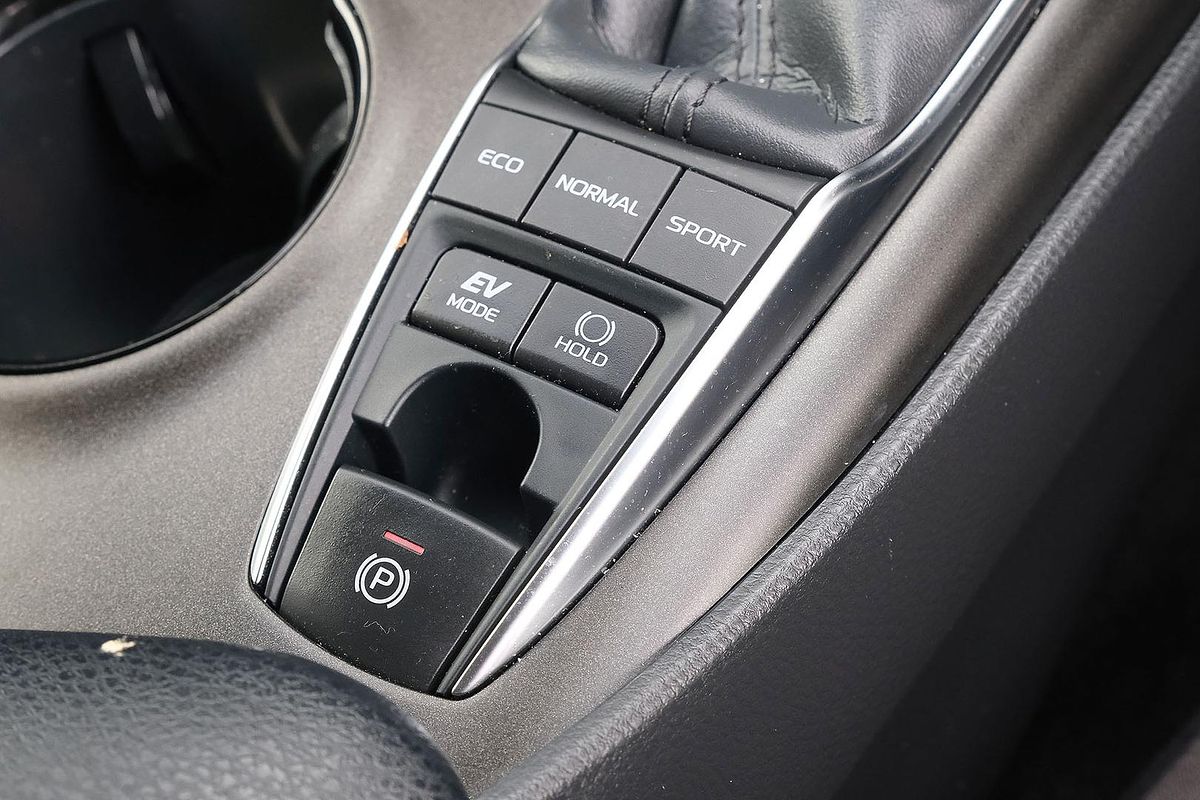 2023 Toyota Camry Ascent AXVH70R