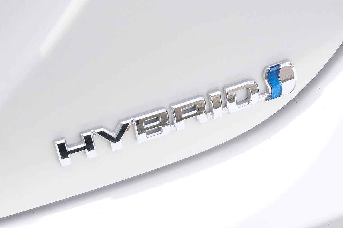 2023 Toyota Camry Ascent AXVH70R