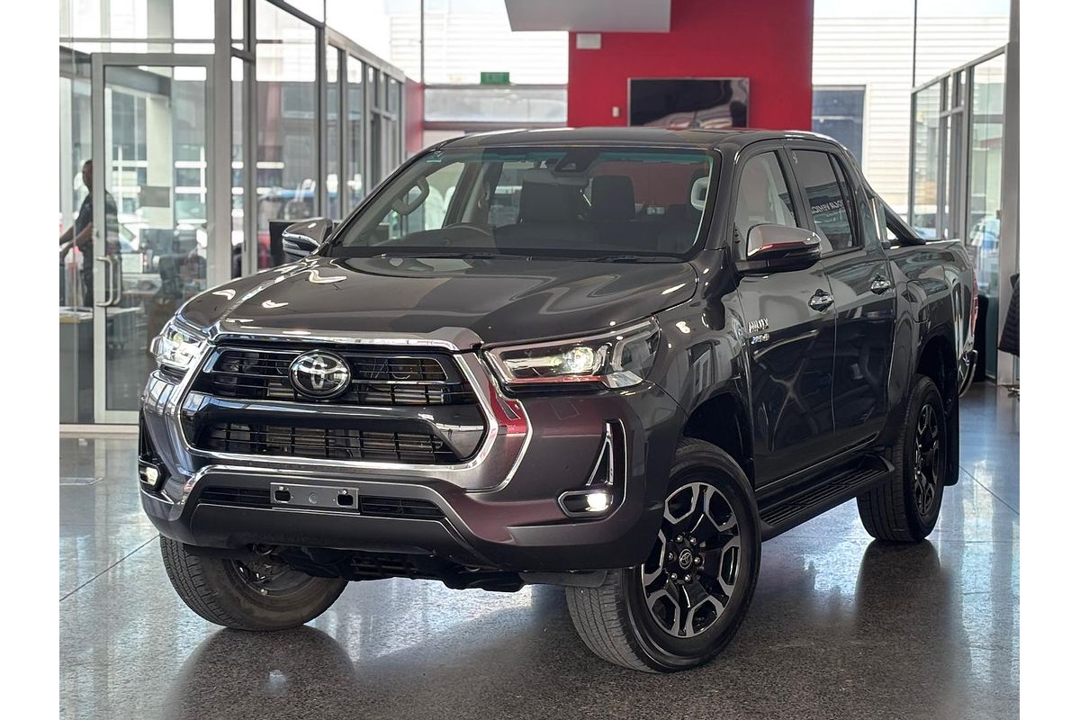 2022 Toyota Hilux SR5 GUN126R 4X4