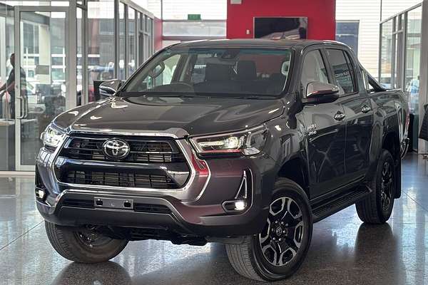 2022 Toyota Hilux SR5 GUN126R 4X4