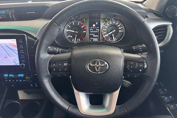 2022 Toyota Hilux SR5 GUN126R 4X4