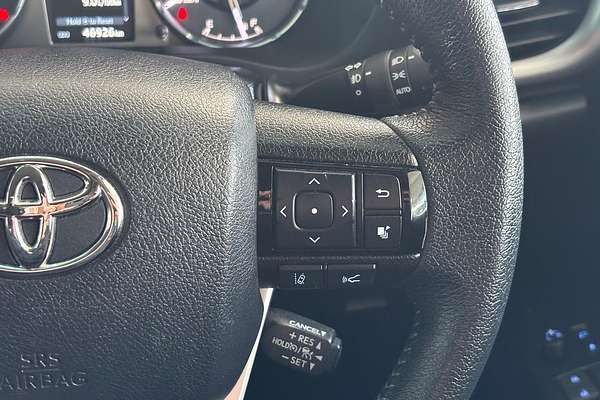 2022 Toyota Hilux SR5 GUN126R 4X4