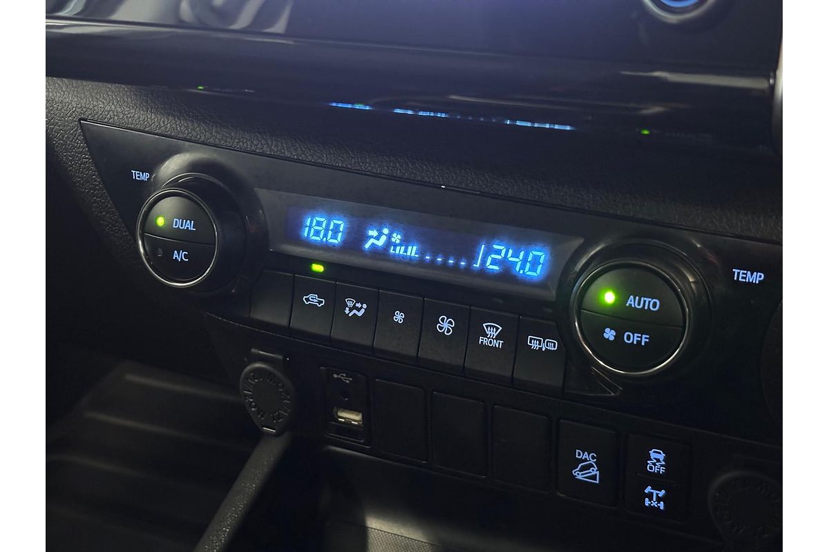 2022 Toyota Hilux SR5 GUN126R 4X4