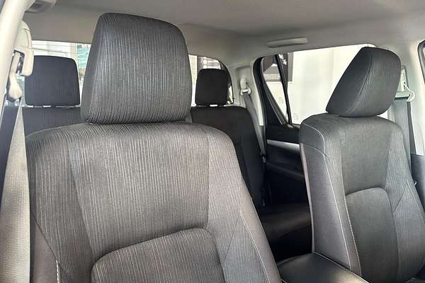 2022 Toyota Hilux SR5 GUN126R 4X4