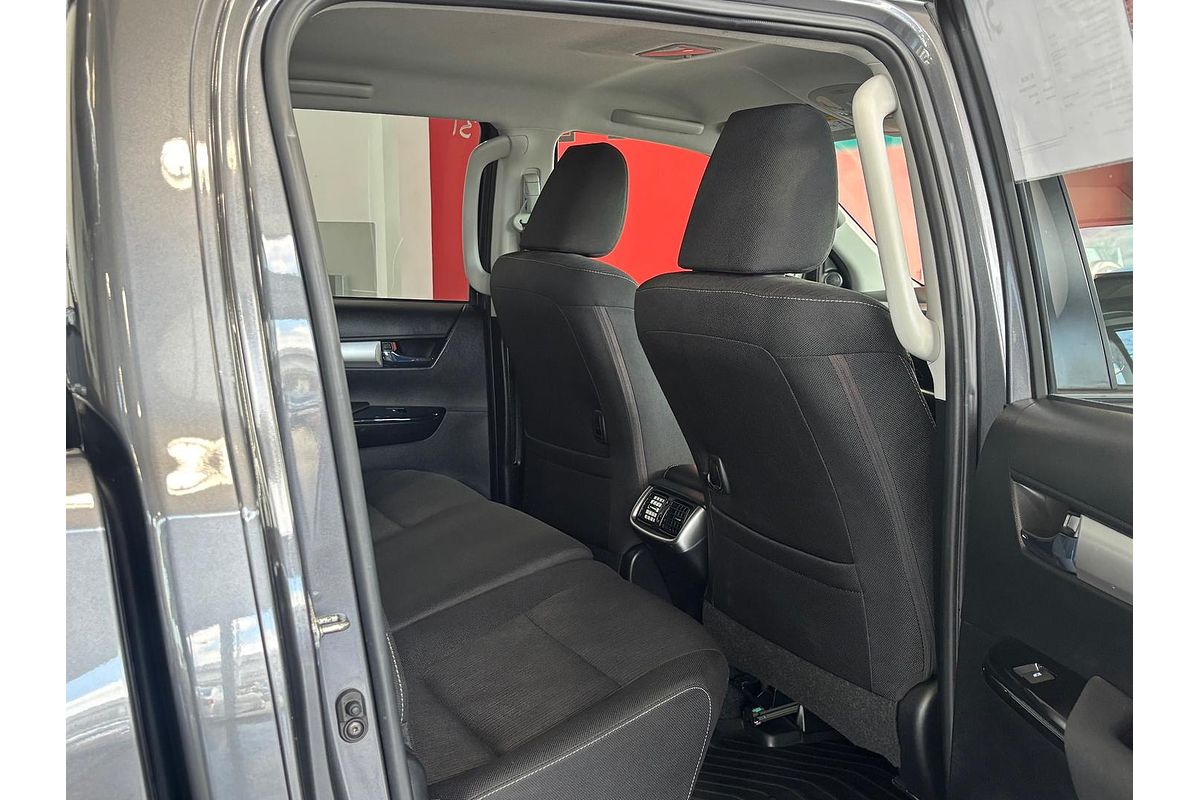 2022 Toyota Hilux SR5 GUN126R 4X4