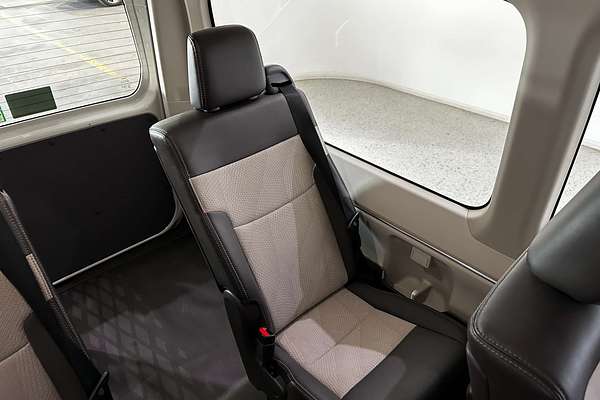 2023 Toyota Hiace Commuter GL GDH322R ELWB High Roof