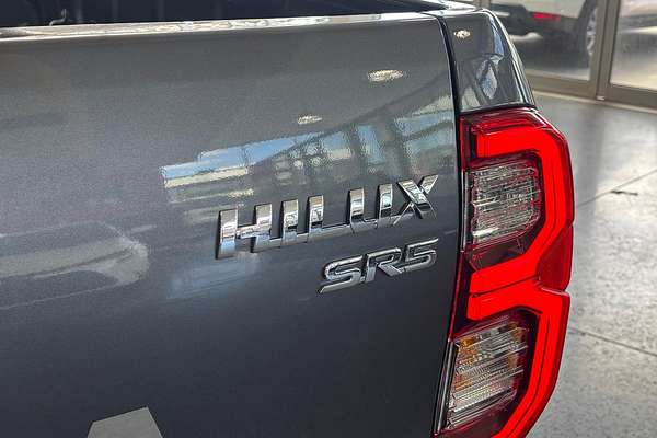 2022 Toyota Hilux SR5 GUN126R 4X4