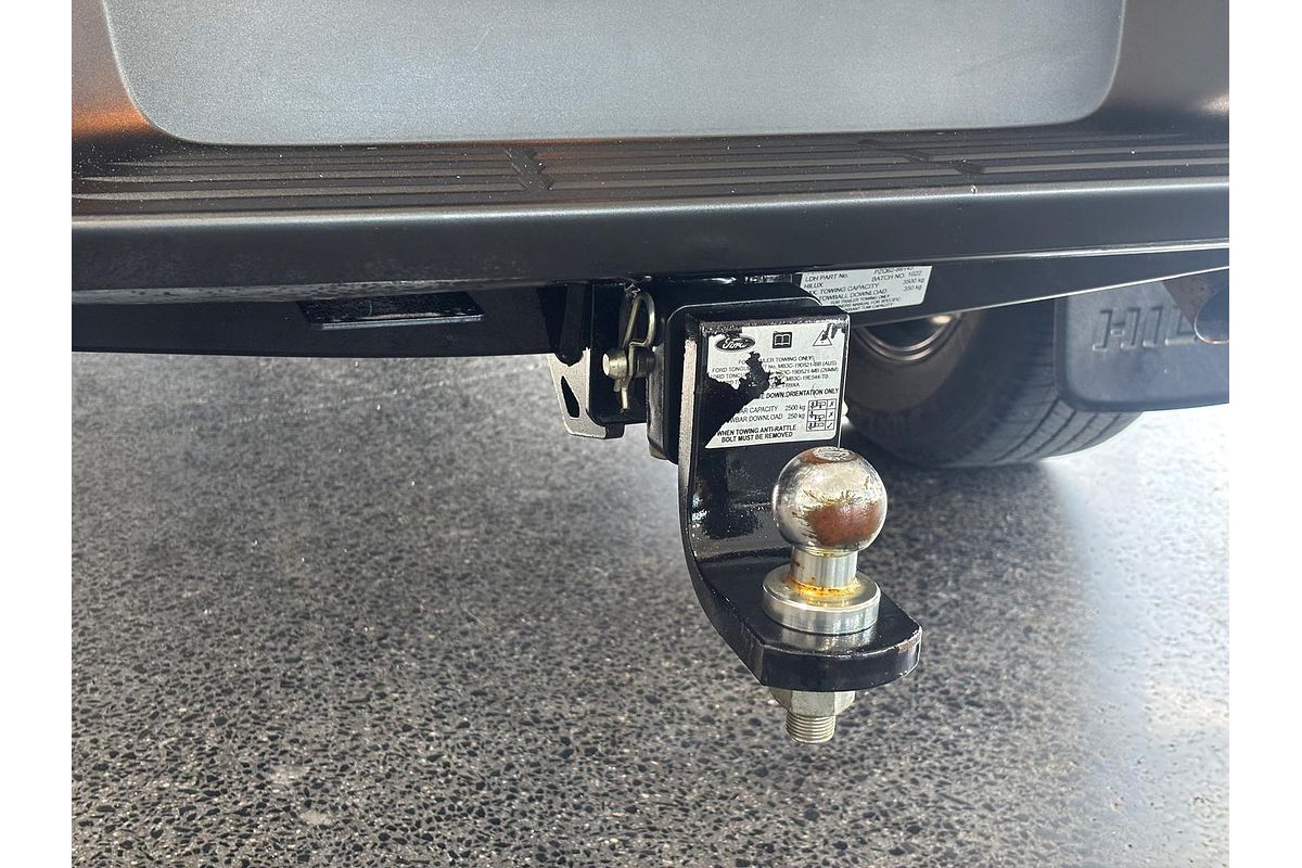 2022 Toyota Hilux SR5 GUN126R 4X4