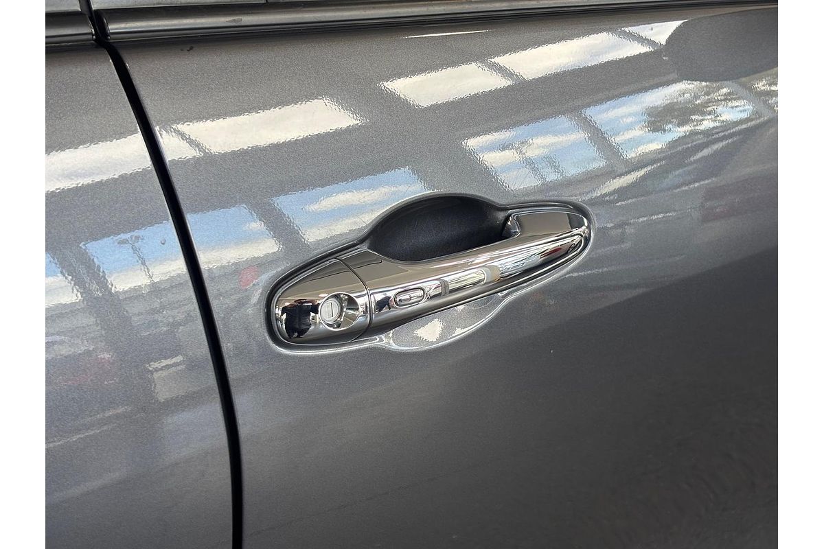 2022 Toyota Hilux SR5 GUN126R 4X4