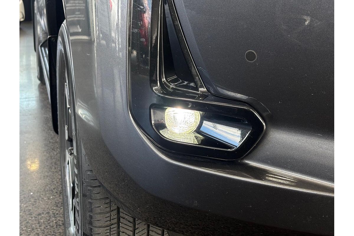 2022 Toyota Hilux SR5 GUN126R 4X4