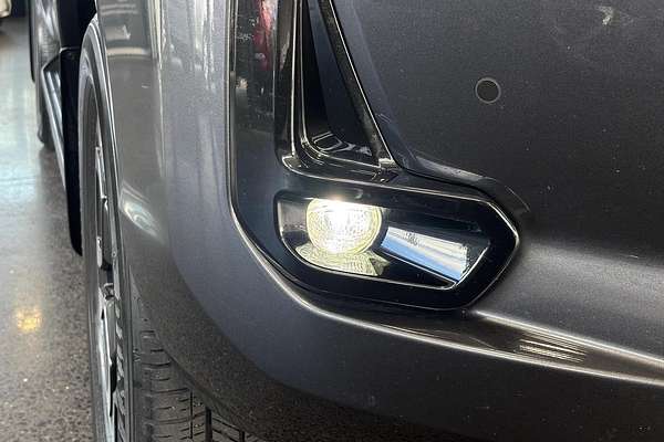 2022 Toyota Hilux SR5 GUN126R 4X4