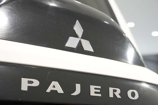 2021 Mitsubishi Pajero GLX NX