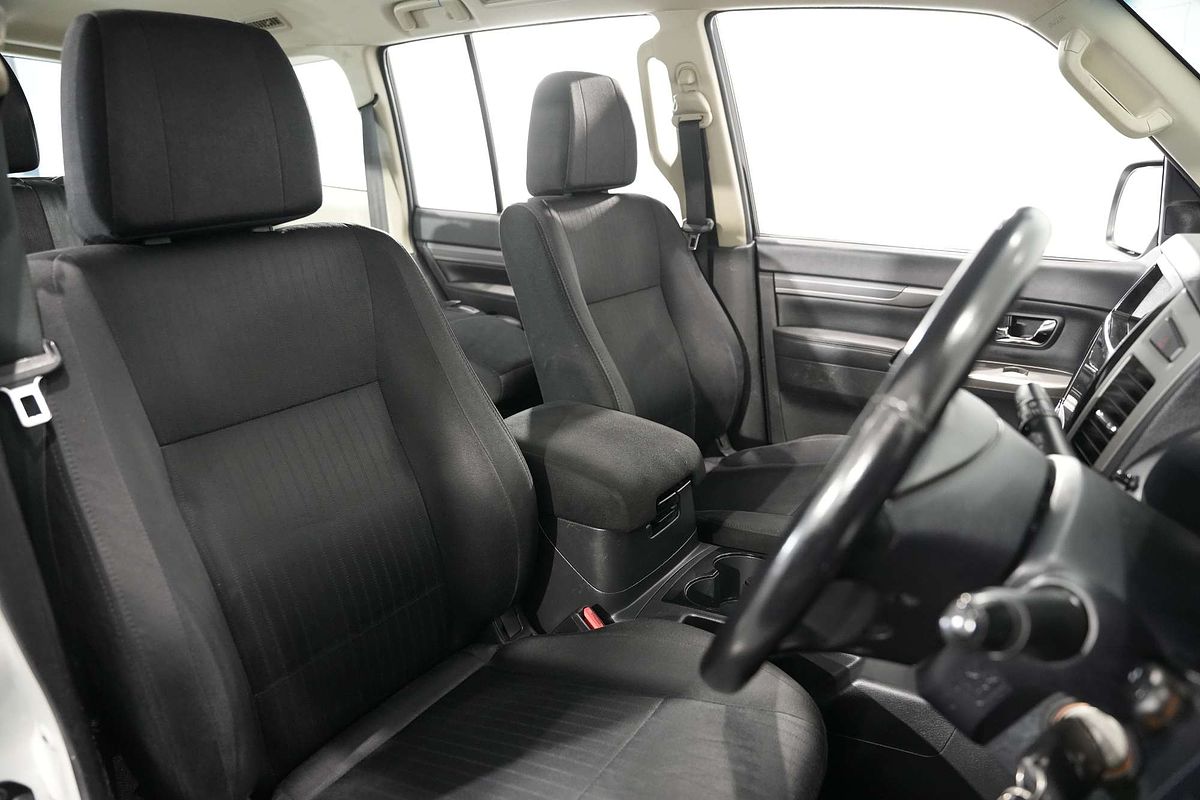 2021 Mitsubishi Pajero GLX NX