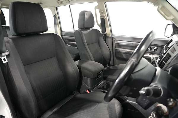 2021 Mitsubishi Pajero GLX NX