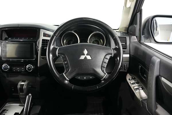 2021 Mitsubishi Pajero GLX NX