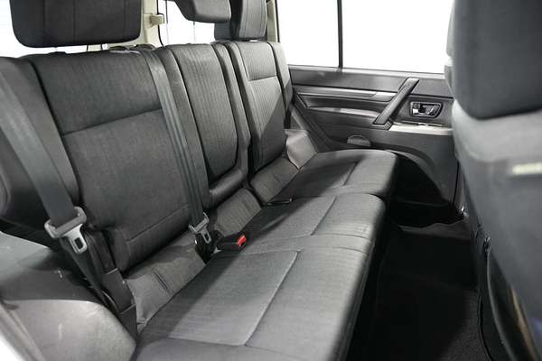 2021 Mitsubishi Pajero GLX NX