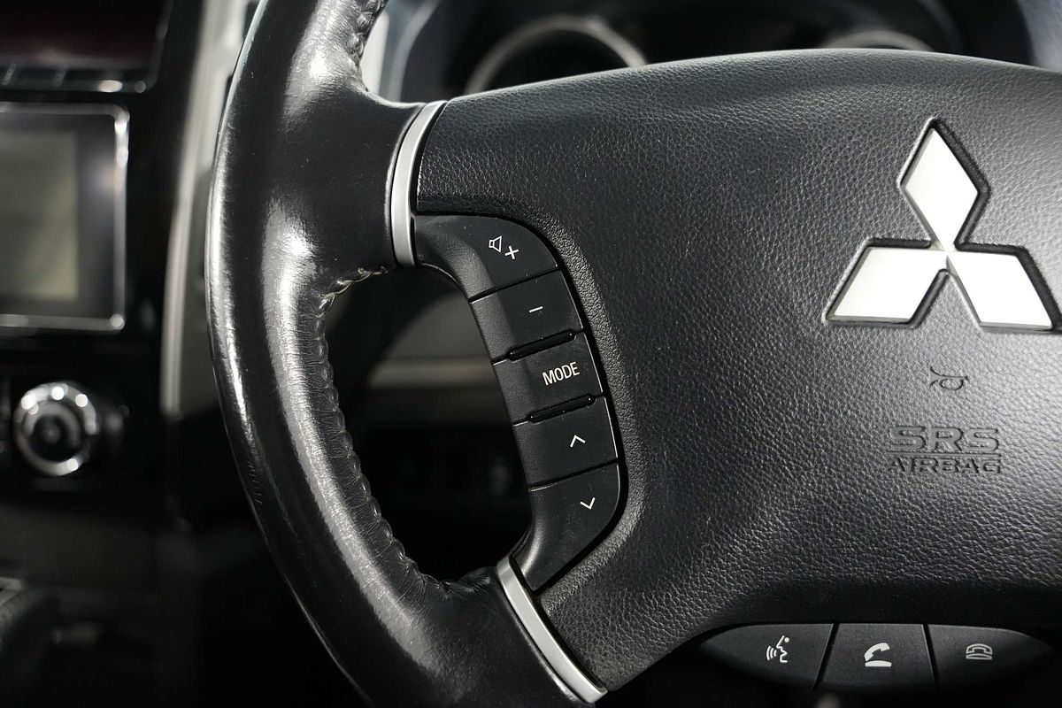 2021 Mitsubishi Pajero GLX NX