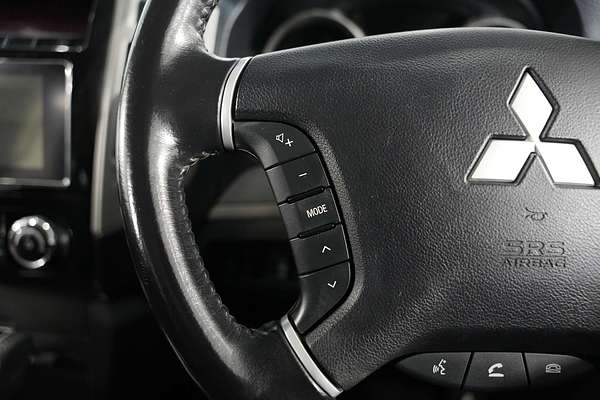 2021 Mitsubishi Pajero GLX NX