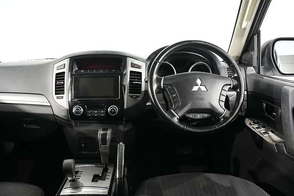 2021 Mitsubishi Pajero GLX NX