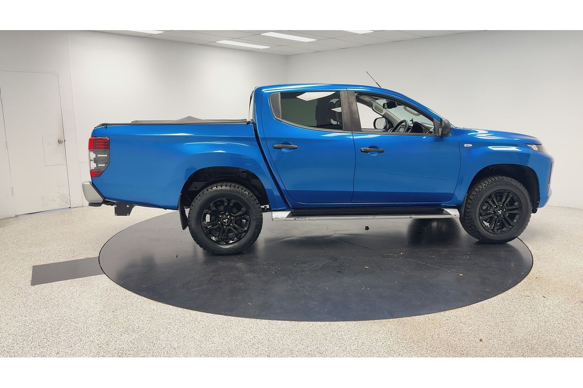 2022 Mitsubishi Triton GLX-R MR 4X4
