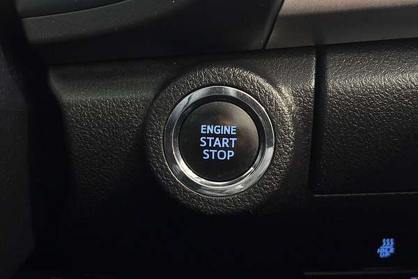 2022 Toyota Hilux SR5 GUN126R 4X4