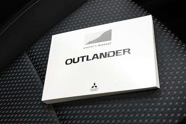 2019 Mitsubishi Outlander ES ZL