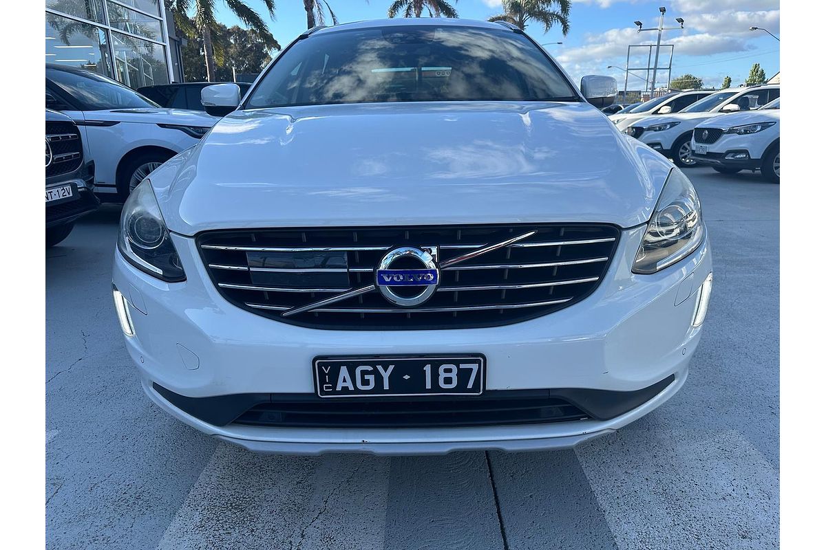 2015 Volvo XC60 D4 Luxury