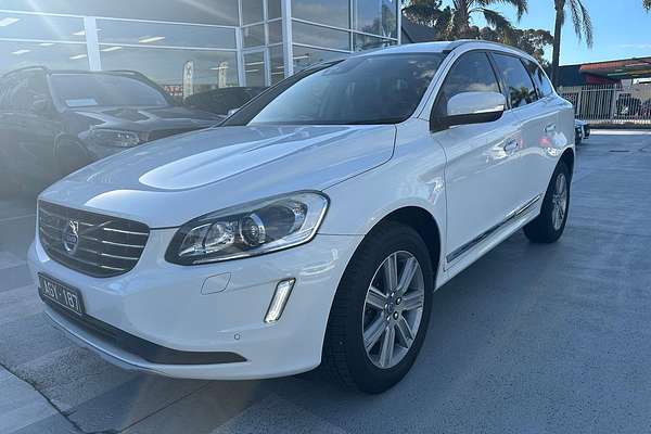 2015 Volvo XC60 D4 Luxury